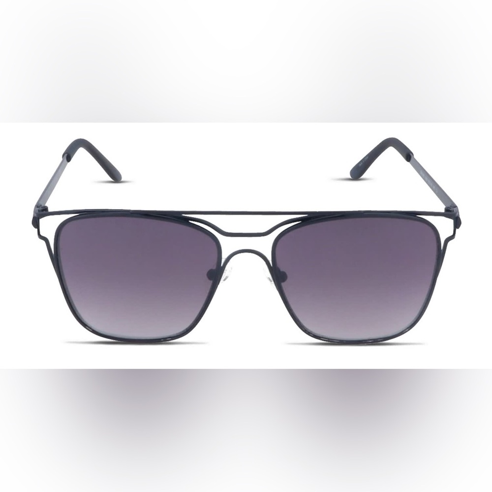 Guess Stylish Black Sunglasses